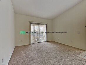 1881 W Alexander Rd-Unit -Apt 2076 in North Las Vegas, NV - Building Photo - Building Photo