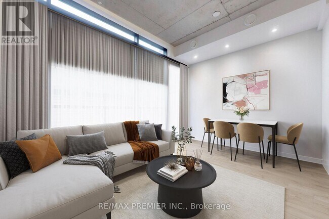 12 Dervock Crescent in Toronto, ON - Building Photo - Building Photo