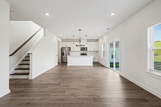 1933 Mahala Dr in Hermitage, TN - Building Photo - Building Photo