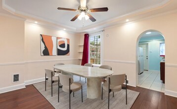 415 N East Ave in Baltimore, MD - Foto de edificio - Building Photo