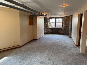 2017 Grand Ave S-Unit -4 in Minneapolis, MN - Building Photo - Building Photo
