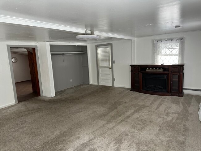 49 N Bridge St, Unit 49 North Bridge Street in Norwalk, CT - Building Photo - Building Photo