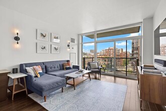 1100 Maxwell Ln in Hoboken, NJ - Building Photo - Building Photo