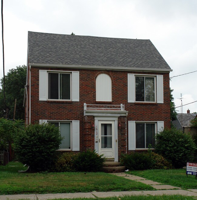 1612 Berdan Ave in Toledo, OH - Foto de edificio - Building Photo