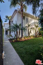 2230 Redondo Blvd in Los Angeles, CA - Building Photo - Building Photo