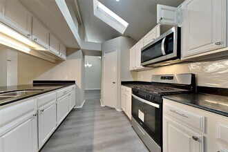 12907 Stancliff Oaks St in Sugar Land, TX - Building Photo - Building Photo