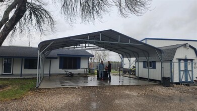21006 FM 2100 in Crosby, TX - Building Photo - Building Photo