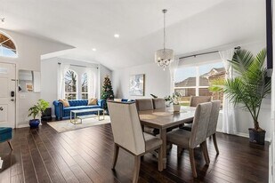 403 Attaway Dr in Euless, TX - Building Photo