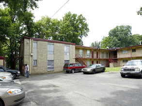 The Residence in Memphis, TN - Building Photo - Building Photo