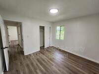 1705 N 76th Terrace photo'