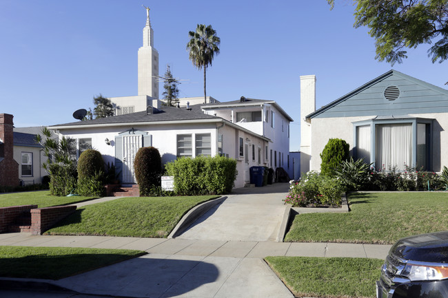 1637 Manning Ave in Los Angeles, CA - Building Photo - Primary Photo