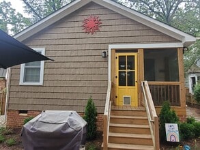 1018 W 45th St, Unit #2 in Richmond, VA - Building Photo - Building Photo