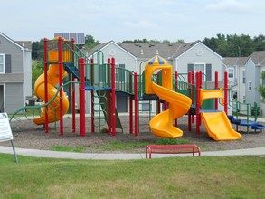 Paige Pointe Townhomes in Kansas City, MO - Building Photo - Building Photo