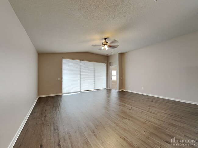 872 Sea Holly Dr in Brooksville, FL - Building Photo - Building Photo