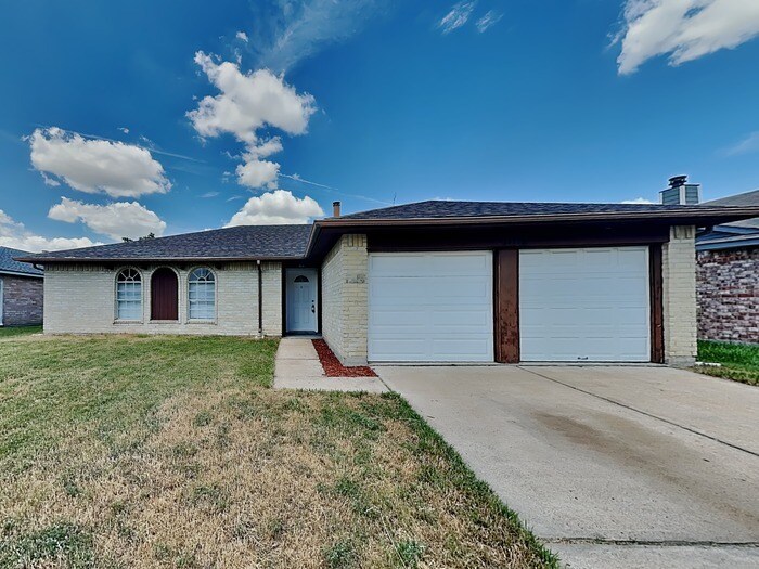 19506 Franz Rd in Houston, TX - Foto de edificio