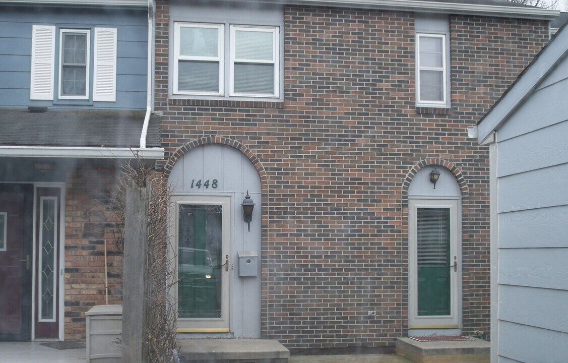 1448 Breckinridge Ct in Ames, IA - Building Photo