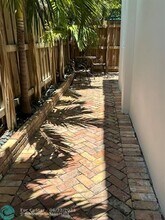 7534 NE 6th Ct in Miami, FL - Building Photo - Building Photo