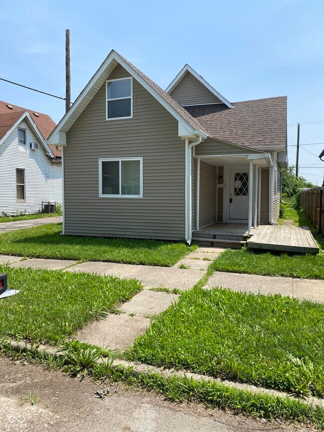 property at 2133 Webb St