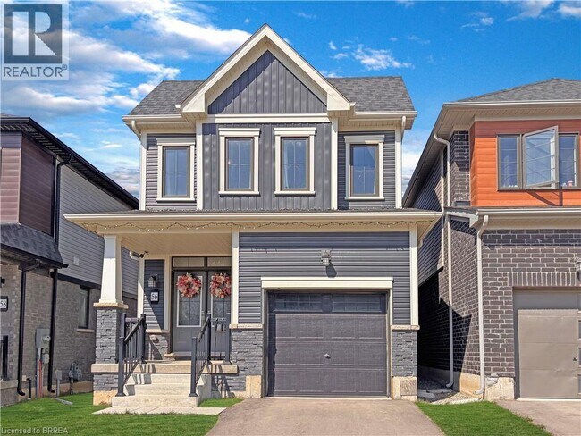 56 Bellhouse Ave in Brantford, ON - Building Photo - Building Photo