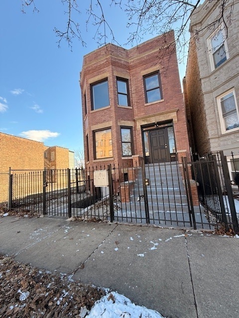 property at 3651 W Grenshaw St