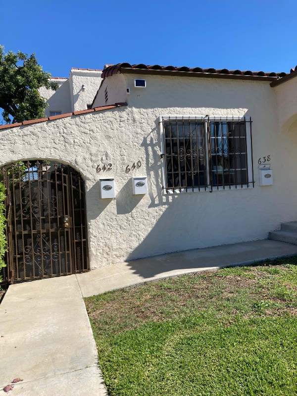 642 N Vista St in Los Angeles, CA - Building Photo - Building Photo