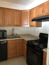 13 Winnetou Rd in White Plains, NY - Building Photo - Building Photo