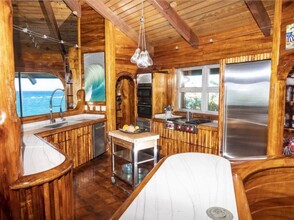 127 Aleiki Pl in Paia, HI - Building Photo - Building Photo