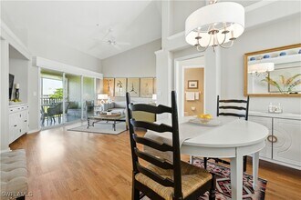 1133 Sweetwater Ln in Naples, FL - Building Photo - Building Photo