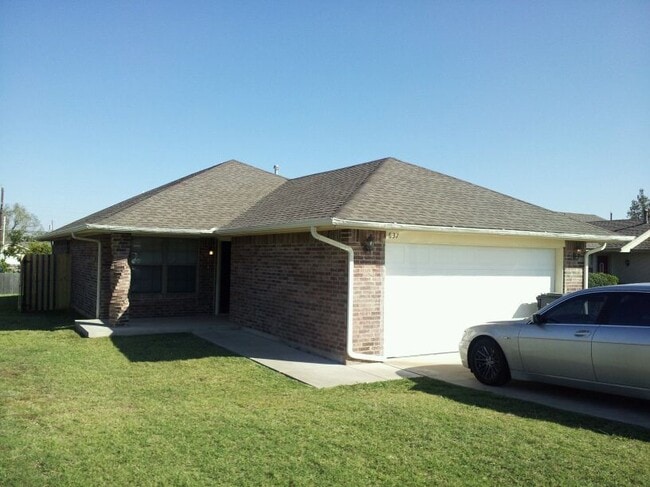 property at 637 NW 109th St