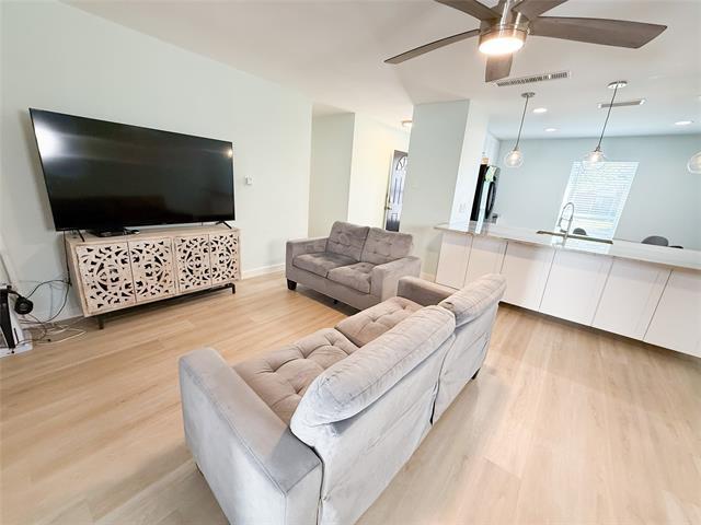 811 Roaming Rd Dr in Allen, TX - Foto de edificio - Building Photo