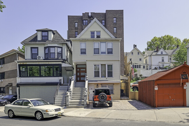 62 Terrace View Ave in Bronx, NY - Building Photo - Building Photo