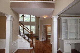 565 Midhurst Pl in Suwanee, GA - Building Photo - Building Photo