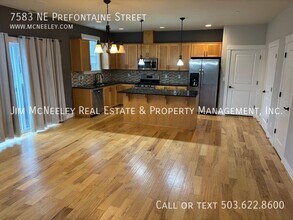 7583 NE Prefontaine St in Hillsboro, OR - Building Photo - Building Photo