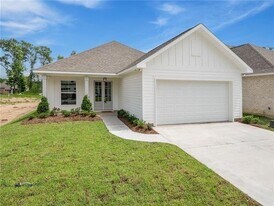 4025 Monarch Ln in Covington, LA - Building Photo