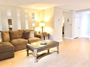 16 Winter St in Waltham, MA - Building Photo - Building Photo