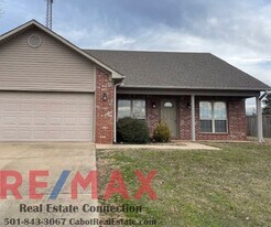 204 Weathering Cir in Austin, AR - Building Photo