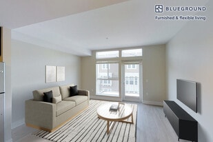 899 Morrison Park Dr, Unit SI FL3-ID7827A in San Jose, CA - Building Photo