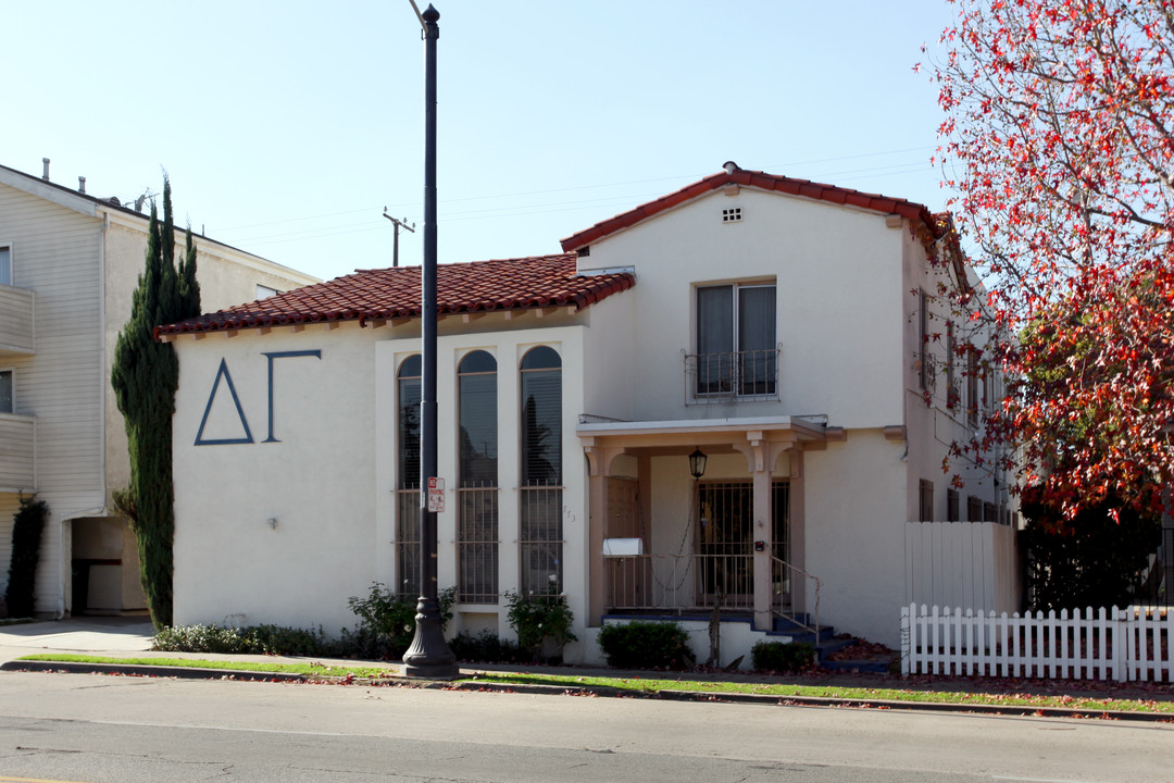 773 Redondo Ave in Long Beach, CA - Building Photo