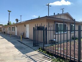 426 N Parkside Dr, Unit D in Ontario, CA - Building Photo