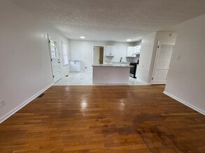 537 Lisa Dr in Lexington, KY - Building Photo - Building Photo