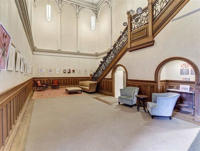 222 Montgomery St-Unit -1K in Jersey City, NJ - Foto de edificio - Building Photo