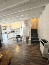 6026 Barton Ave in Los Angeles, CA - Foto de edificio - Building Photo