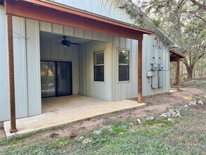 290 Hugo Rd in San Marcos, TX - Building Photo - Building Photo