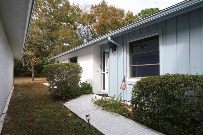 44 Golfview Ct in Homosassa, FL - Building Photo - Building Photo