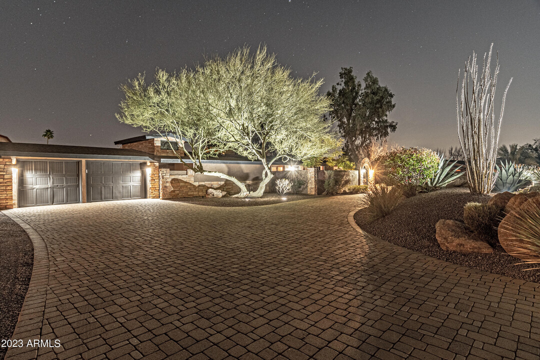 12415 N 65th Pl in Scottsdale, AZ - Building Photo