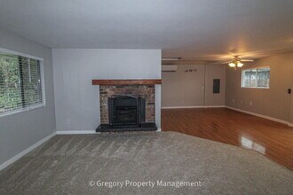 19328 29th Ave SE in Bothell, WA - Building Photo - Building Photo