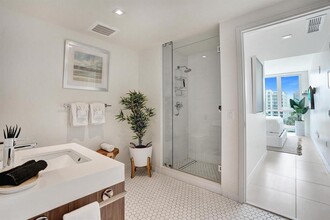 401 N Birch Rd, Unit 702 in Fort Lauderdale, FL - Building Photo - Building Photo