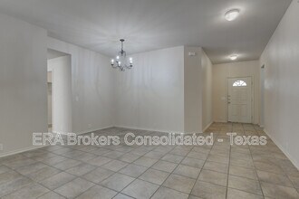 1644 Cloudy Brook in Schertz, TX - Building Photo - Building Photo
