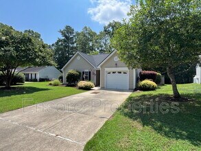 108 Braxberry Way in Holly Springs, NC - Building Photo - Building Photo