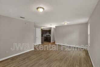 1166 Bertram St in Jacksonville, FL - Building Photo - Building Photo